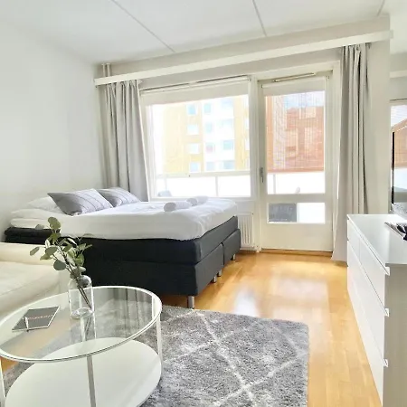 City Home Finland Centrum Laukontori - Spacious Apartment With Own Sauna, One Bedroom, Furnished Balcony And Great Location Apartman